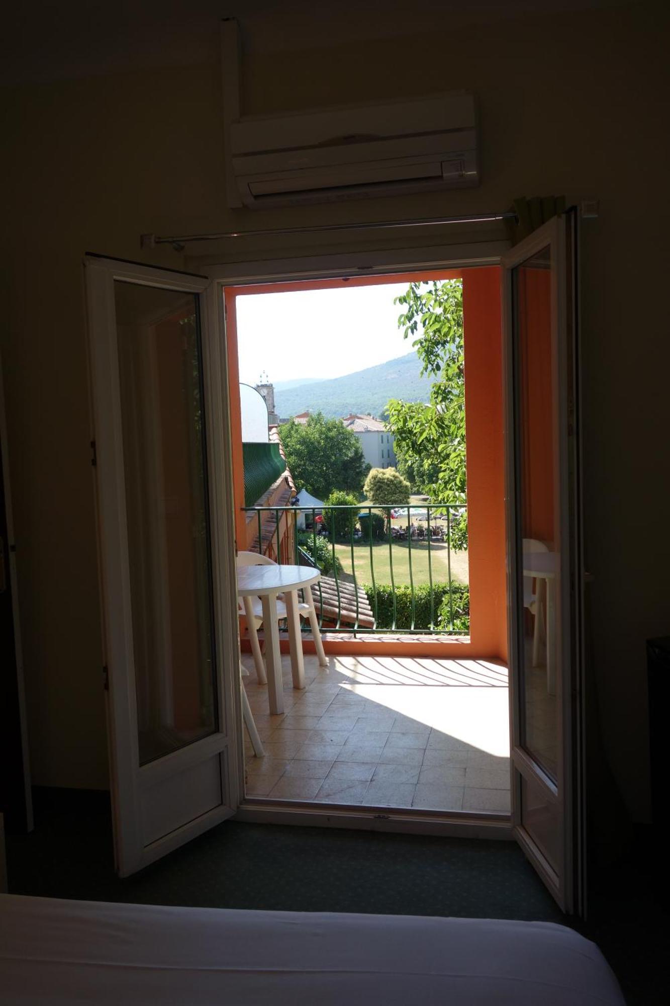 Hotel Le Prejoly Saint-Vallier-de-Thiey Kamer foto