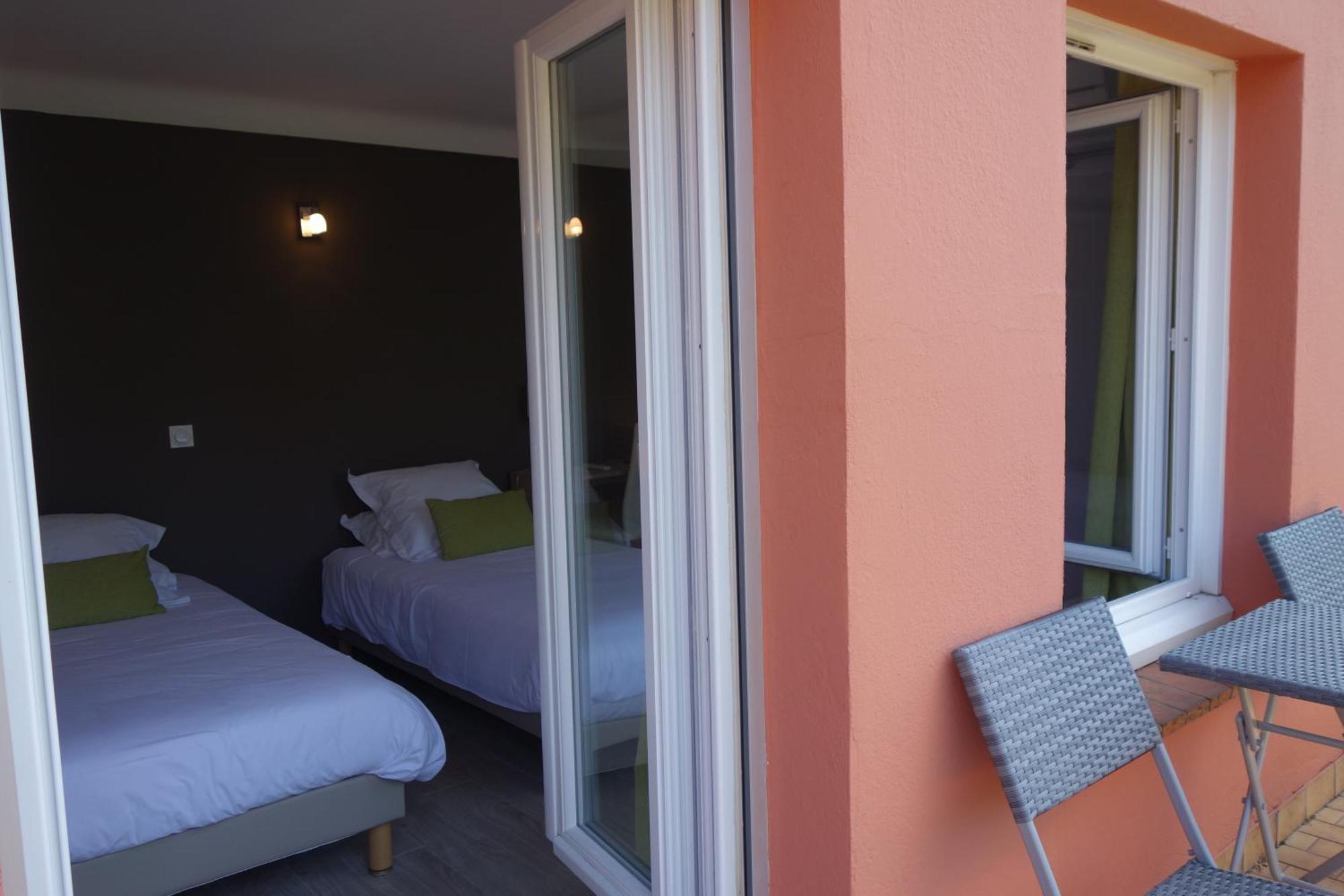 Hotel Le Prejoly Saint-Vallier-de-Thiey Kamer foto