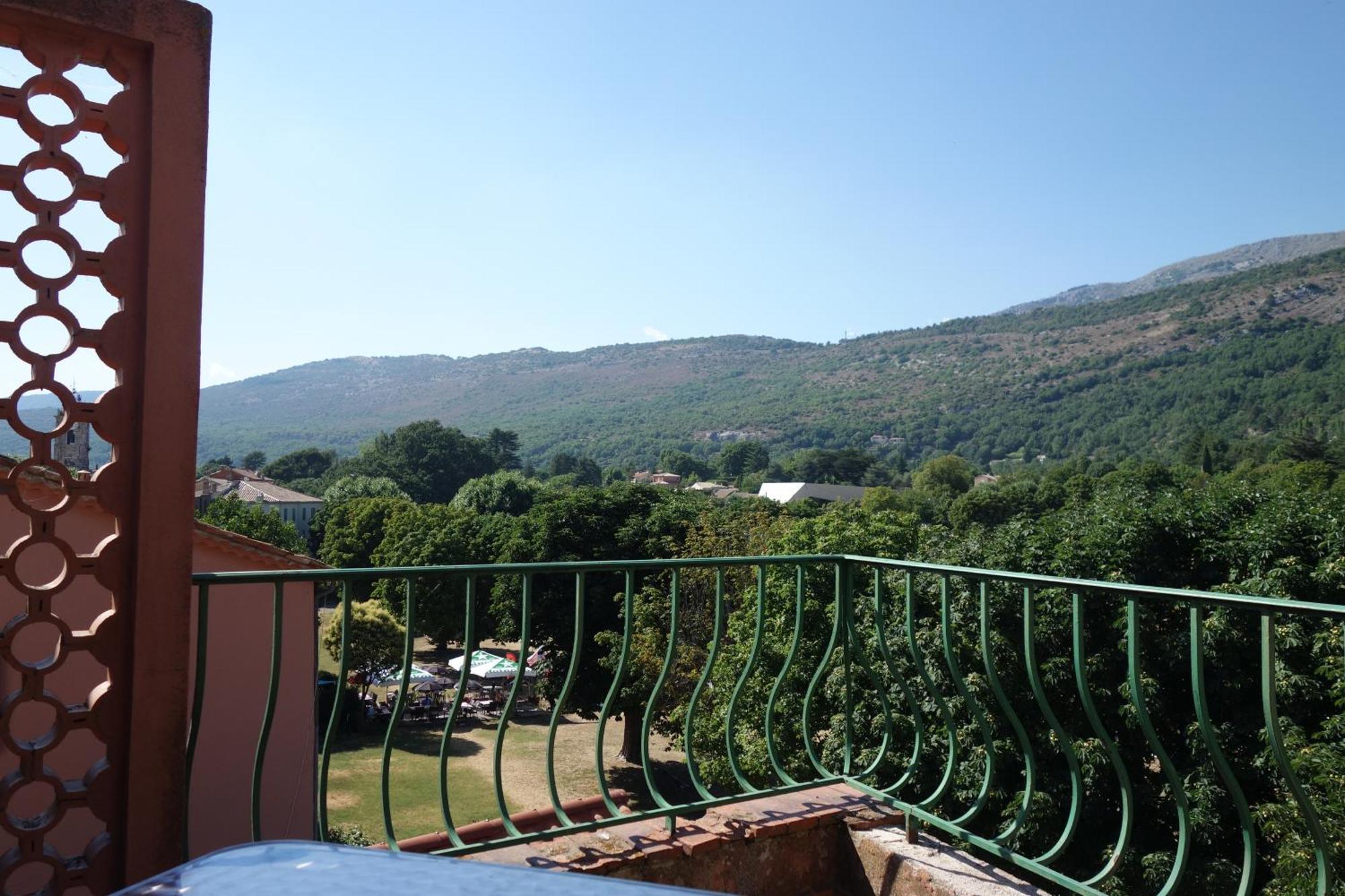Hotel Le Prejoly Saint-Vallier-de-Thiey Kamer foto