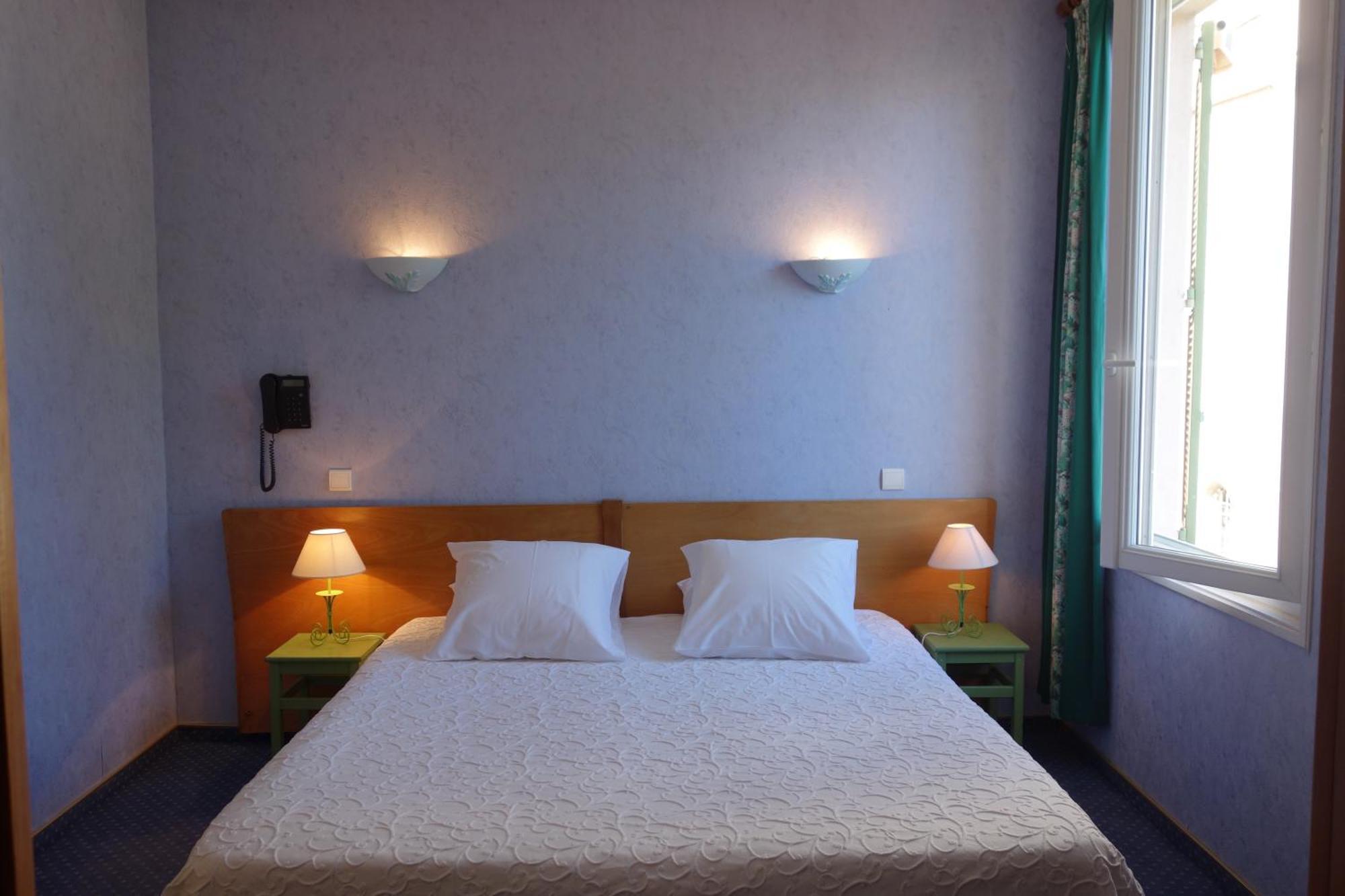 Hotel Le Prejoly Saint-Vallier-de-Thiey Kamer foto