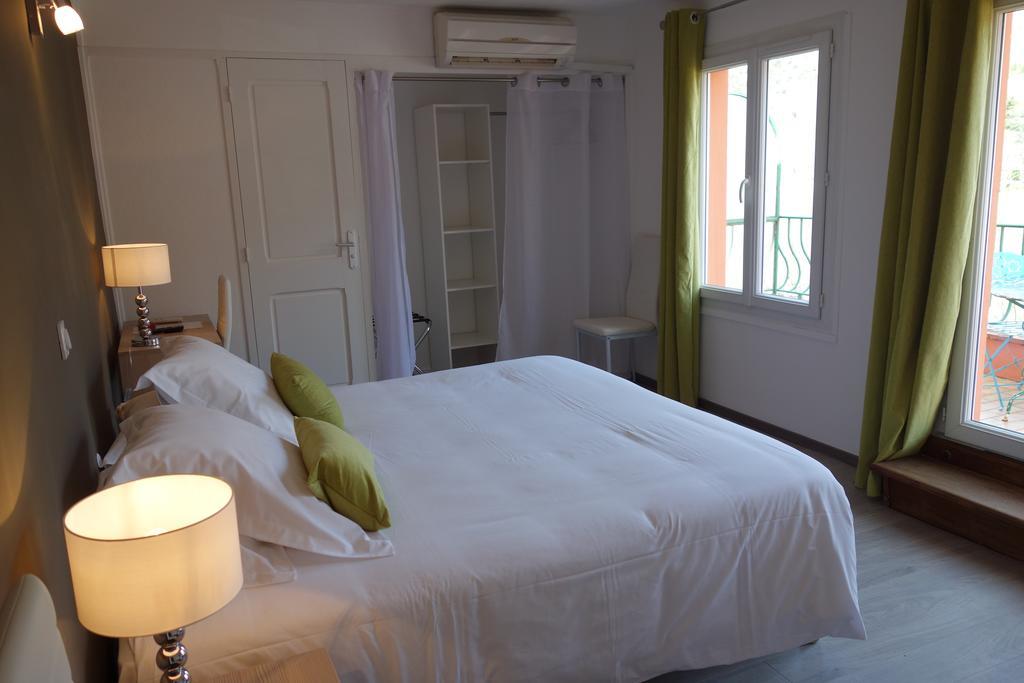Hotel Le Prejoly Saint-Vallier-de-Thiey Buitenkant foto