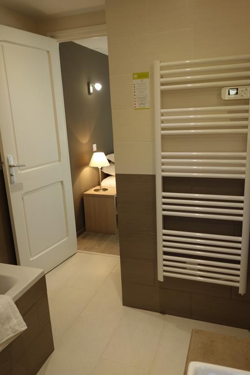 Hotel Le Prejoly Saint-Vallier-de-Thiey Buitenkant foto