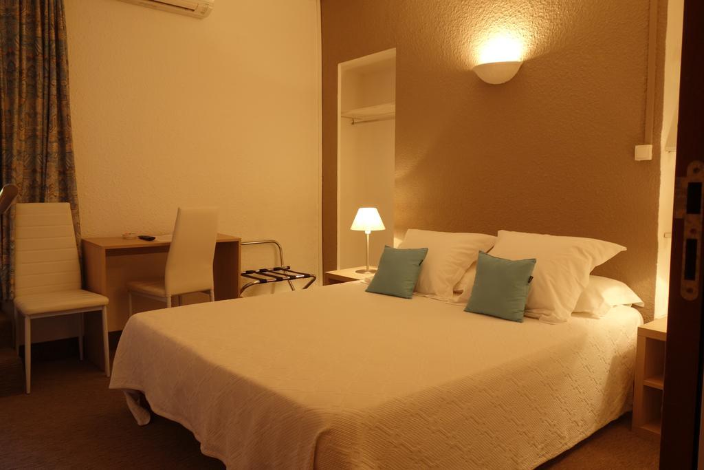 Hotel Le Prejoly Saint-Vallier-de-Thiey Buitenkant foto