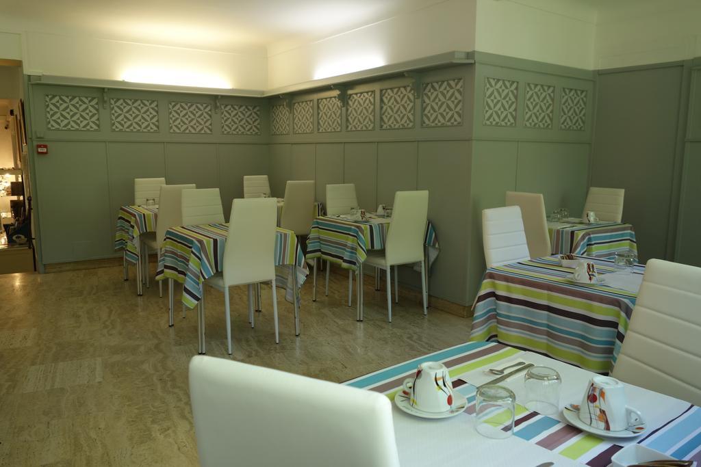 Hotel Le Prejoly Saint-Vallier-de-Thiey Buitenkant foto