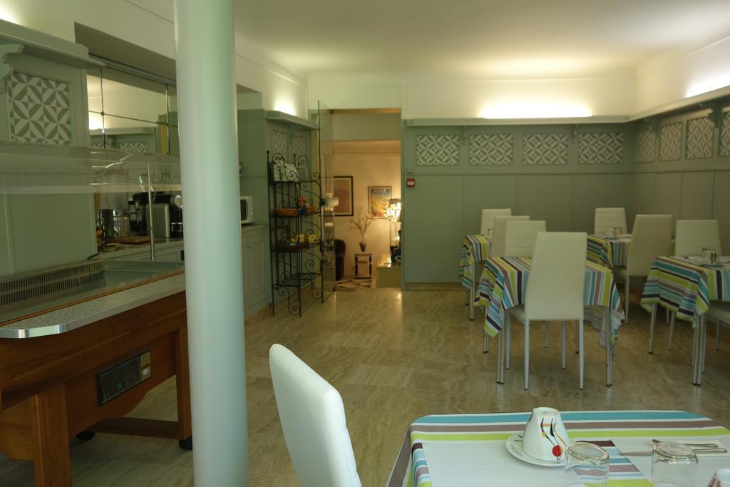 Hotel Le Prejoly Saint-Vallier-de-Thiey Buitenkant foto