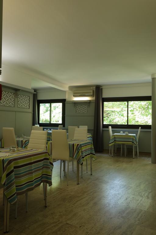 Hotel Le Prejoly Saint-Vallier-de-Thiey Buitenkant foto